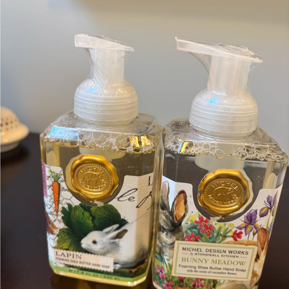 BRAND NEW.   Michele Foaming Shea Butter Hand Soap - Bunny Meadow